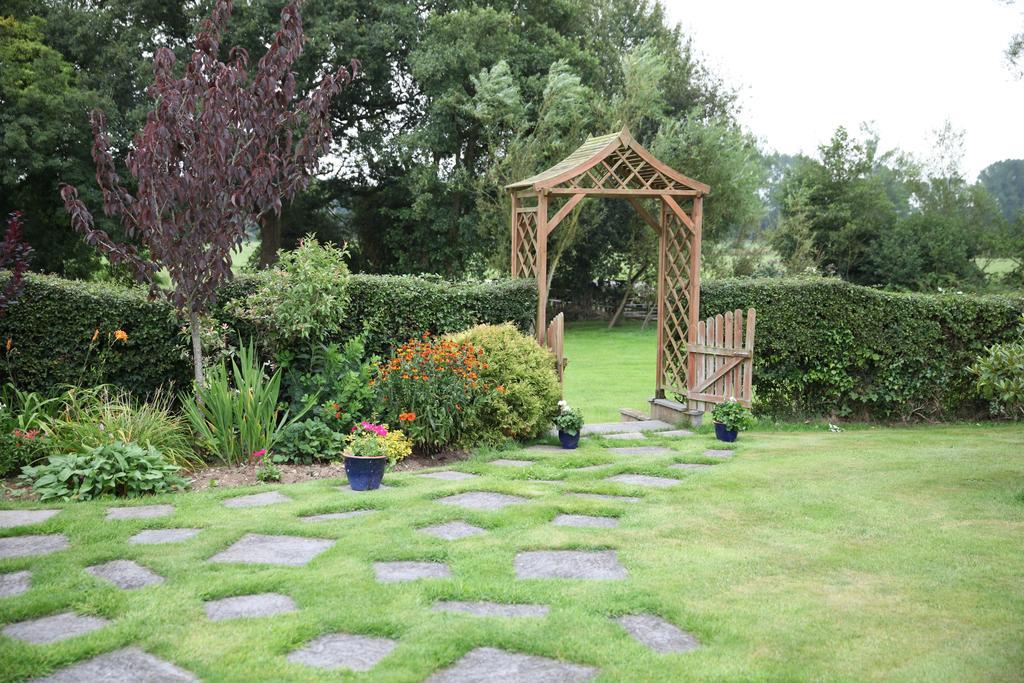 Weir Mill Farm Bed and Breakfast Cullompton Buitenkant foto