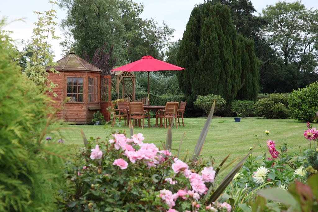 Weir Mill Farm Bed and Breakfast Cullompton Buitenkant foto